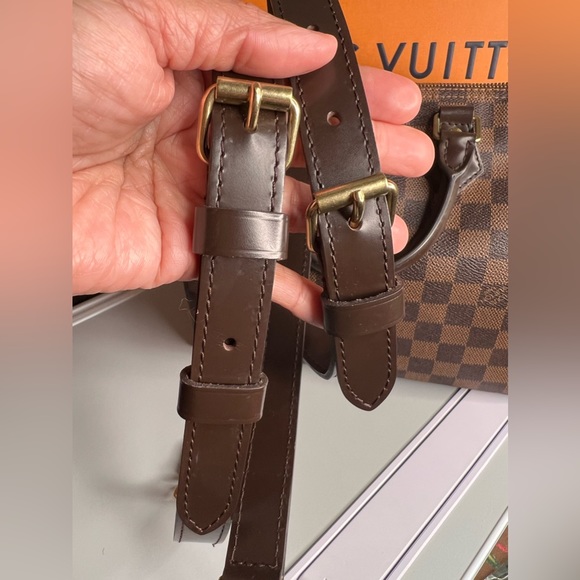 Authentic Louis Vuitton Damier Ebene Canvas Speedy 25 Bandouliere - Picture 7 of 16